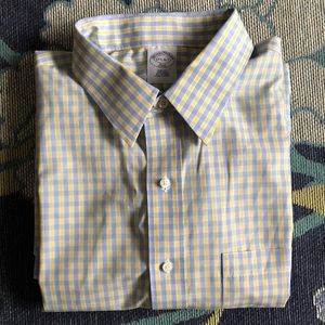 Brooks Brothers no iron dress shirt